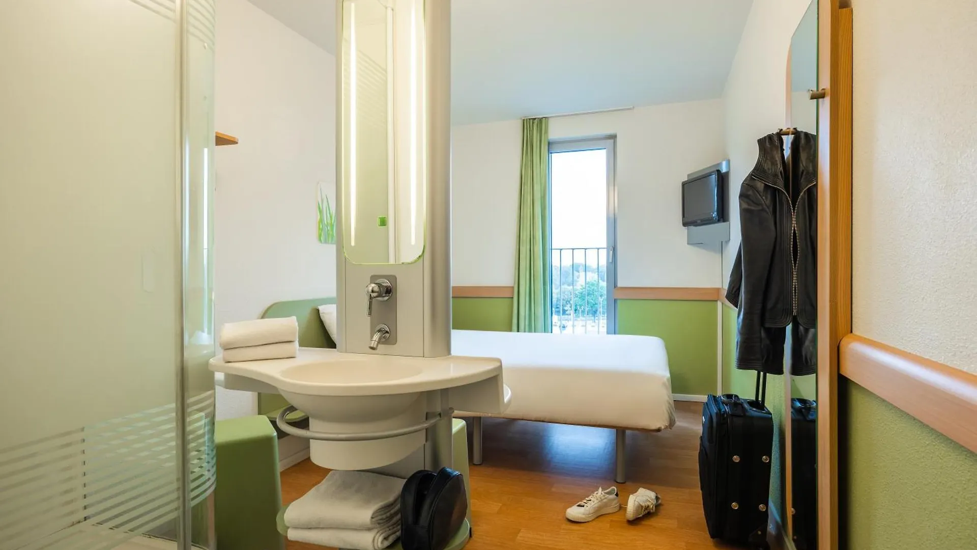 ibis budget Brugge Centrum Station Hotel